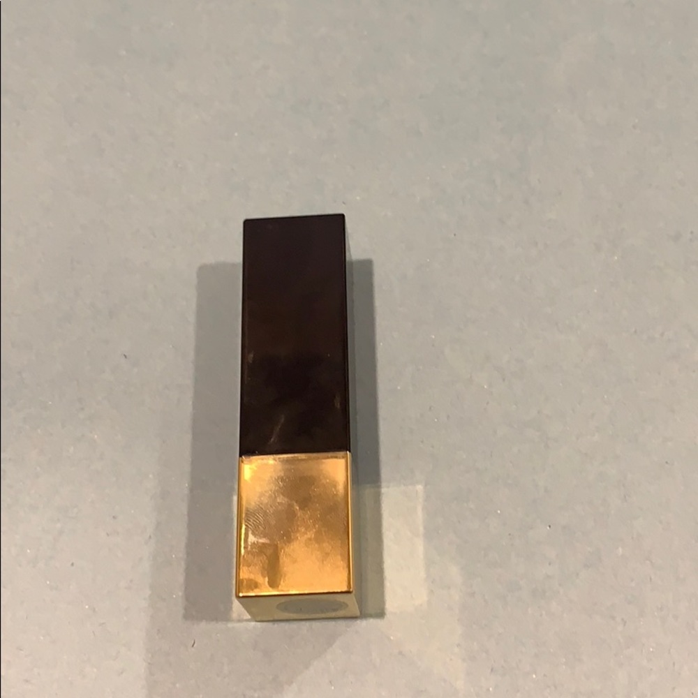 BRAND NEW Estée Lauder Pure color envy lipstick - Picture 4 of 4